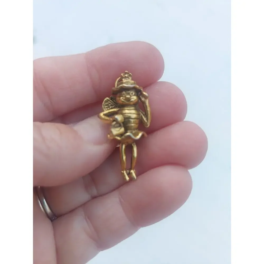 Unbranded this brooch
